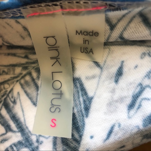 🆕PINK LOTUS | By Athleta Blue Print Tank - Picture 4 of 6
